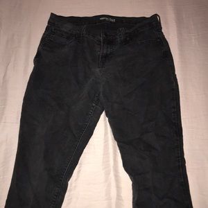 black skinny jeans